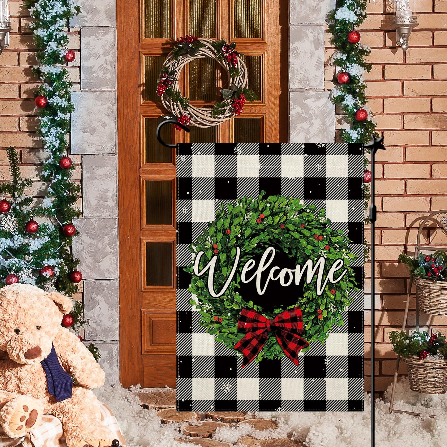 CMEGKE Christmas Garden Flags Welcome Wreath Garden Flag Black White Buffalo Plaid Check Double Sided Winter Yard Flag Holiday Outdoor Flag Home Farmhouse Christmas Decorations Outdoor 12.5 x 18 In