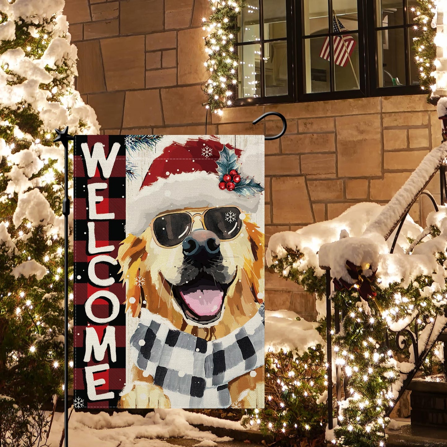 CMEGKE Christmas Golden Retriever Garden Flag Dog Garden Flag, Christmas Garden Flags for Outside Double Sided Winter Yard Flag Xmas Holiday Flag Home Yard Farm Christmas Decor Outdoor 12.5 x 18 In