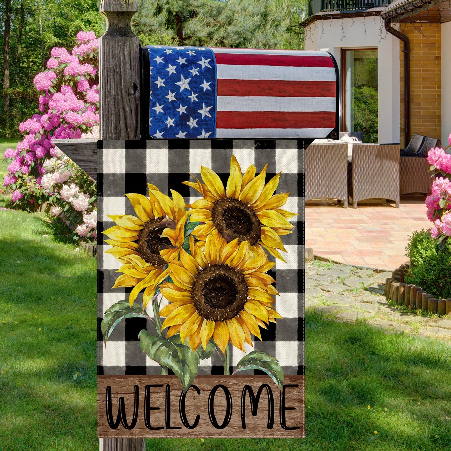 CMEGKE Sunflower Garden Flag, Buffalo Floral Welcome Garden Flag, Spring Summer Garden Flag Vertical Double Sided Burlap Party Holiday Yard Home Farmhouse Outside Decor 12.5 x 18 In